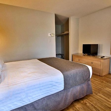 Hotel-Motel La Difference Sainte-Marie Exterior foto