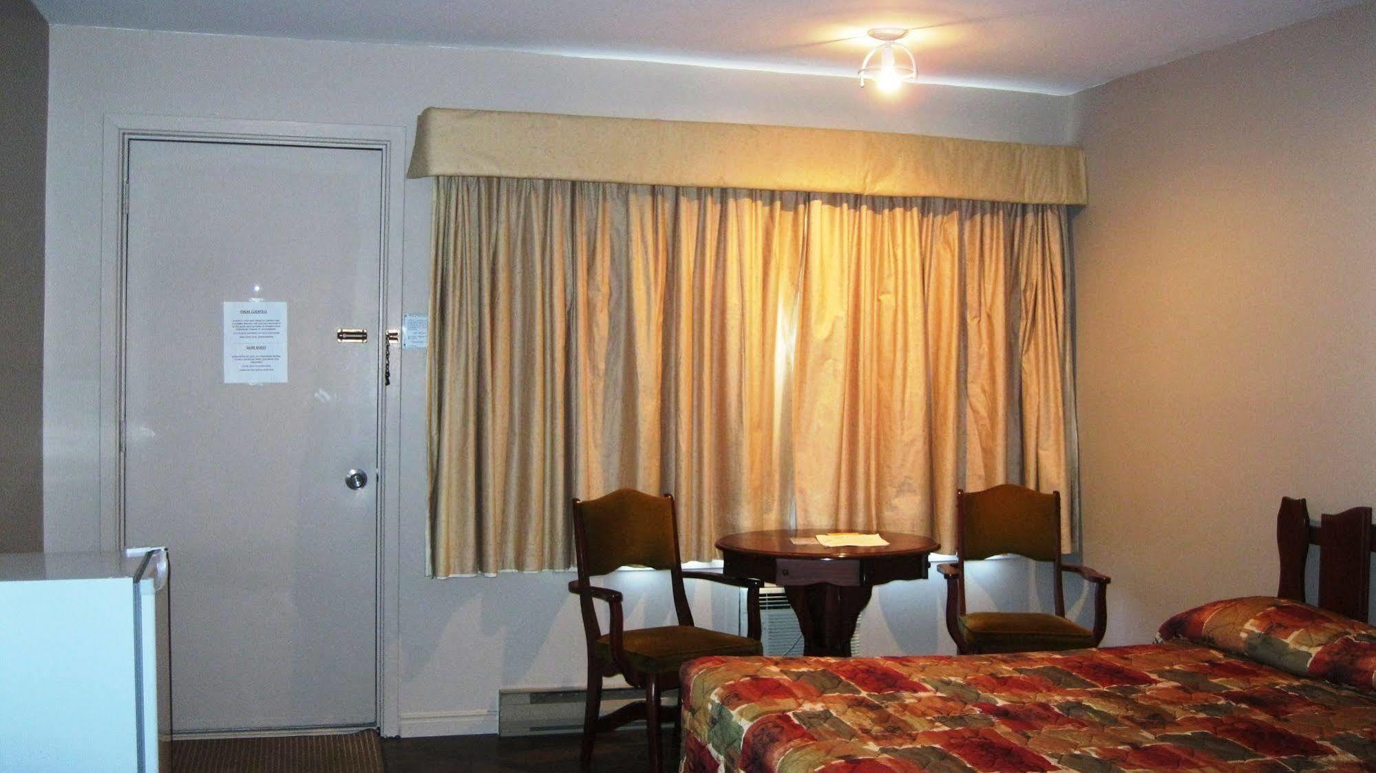 Hotel-Motel La Difference Sainte-Marie Exterior foto